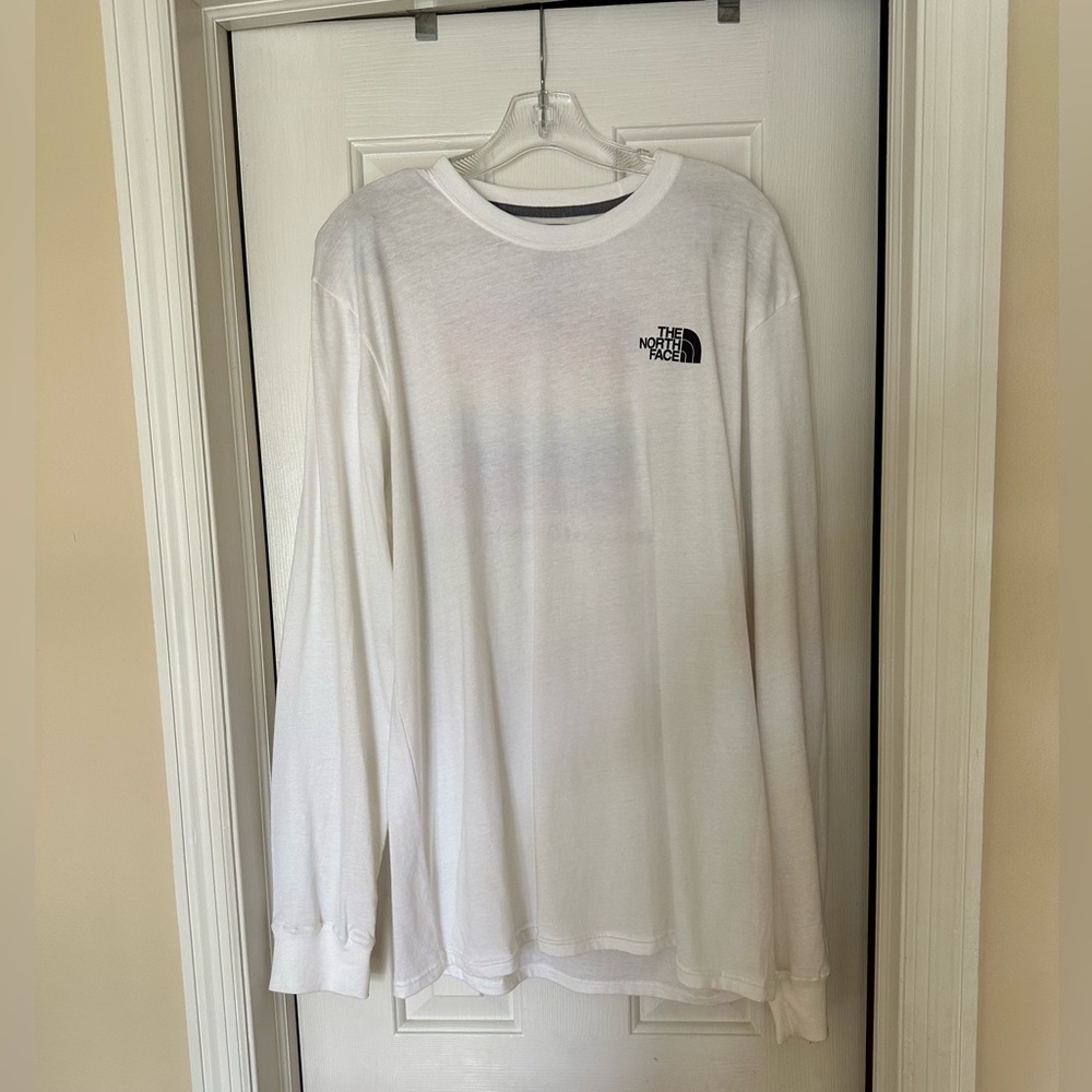 North face long sleeve shirt men’s large brand new